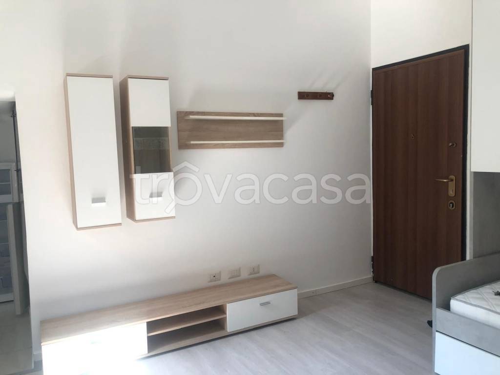 appartamento in affitto a Sesto San Giovanni in zona Rondò/Torretta