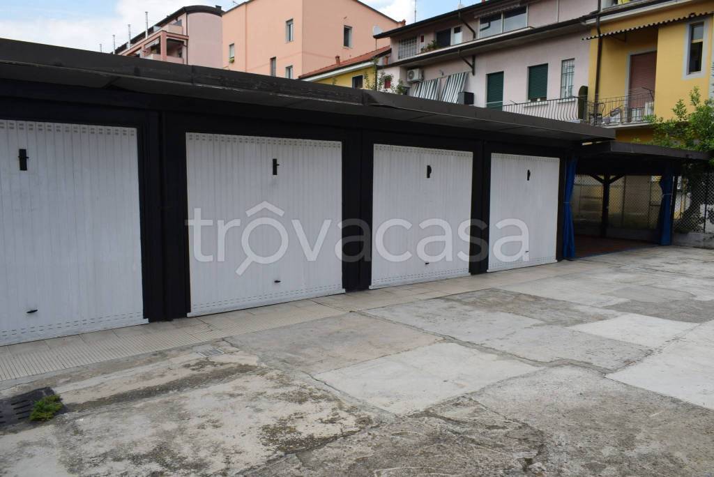 casa indipendente in affitto a Sesto San Giovanni