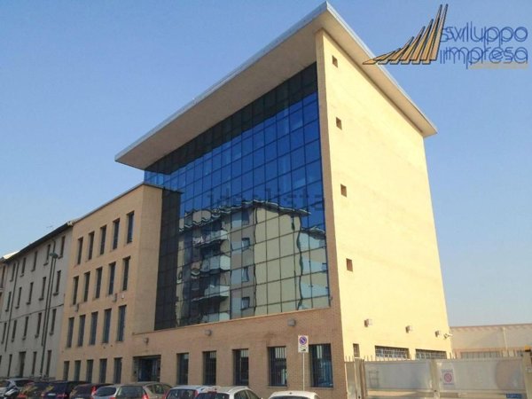 ufficio in affitto a Sesto San Giovanni in zona Restellone