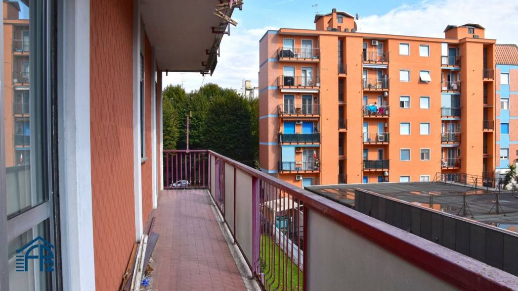 appartamento in affitto a Sesto San Giovanni in zona Rondò/Torretta