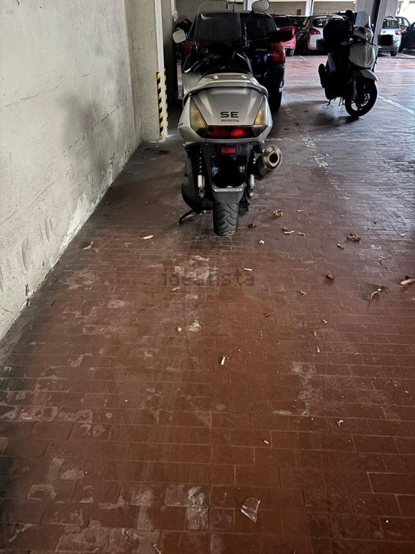 box auto in affitto a Sesto San Giovanni