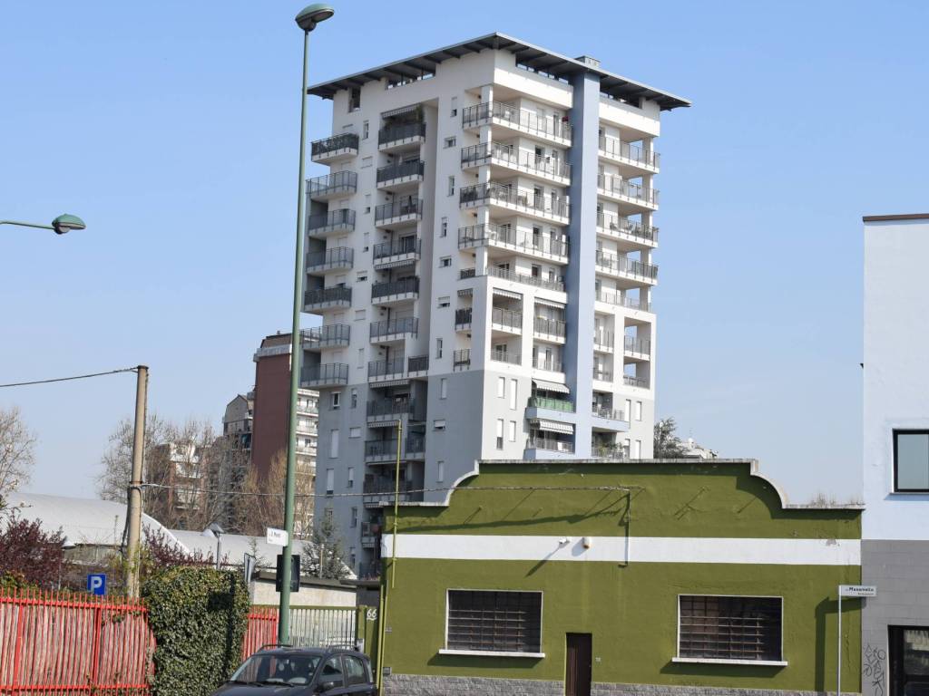 box auto in affitto a Sesto San Giovanni in zona Rondinella
