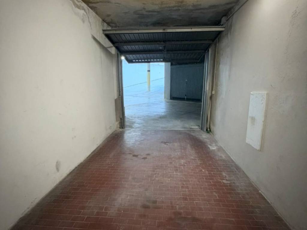 box auto in affitto a Sesto San Giovanni in zona Rondinella