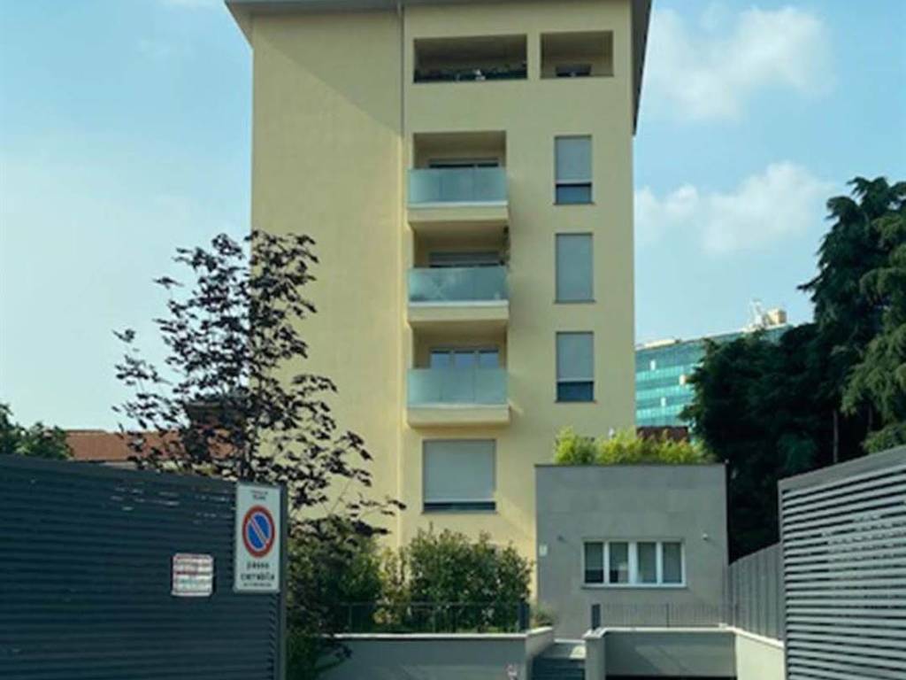 appartamento in affitto a Sesto San Giovanni in zona Le Corti