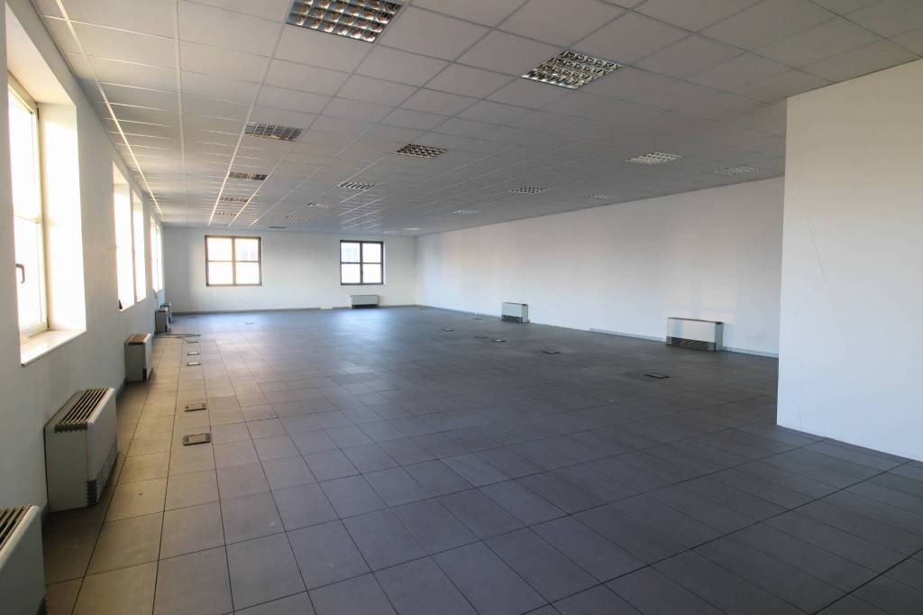 ufficio in affitto a Settala in zona Caleppio