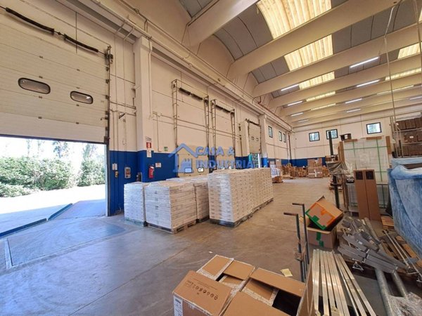 locale commerciale in affitto a Settala in zona Caleppio