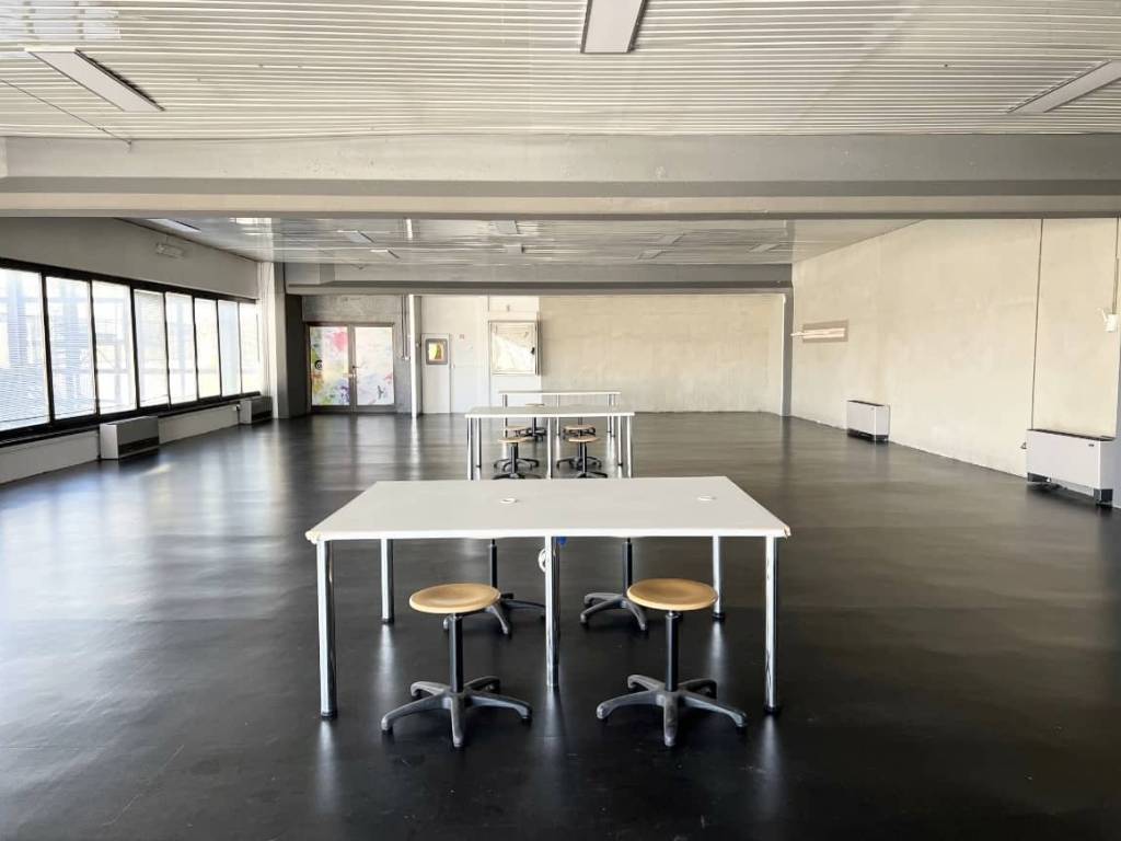 ufficio in affitto a Settimo Milanese in zona Villaggio Cavour