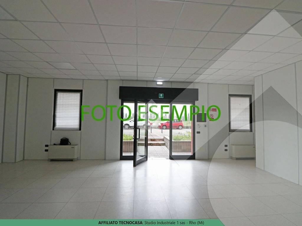 locale commerciale in affitto a Settimo Milanese