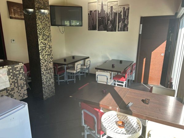 negozio in affitto a Settimo Milanese in zona Vighignolo