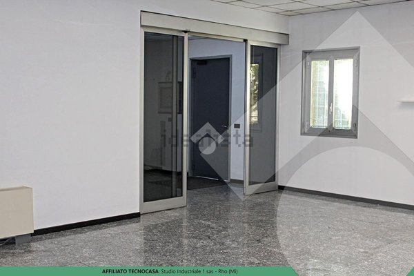 negozio in affitto a Settimo Milanese