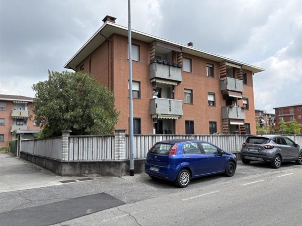 appartamento in affitto a Solaro