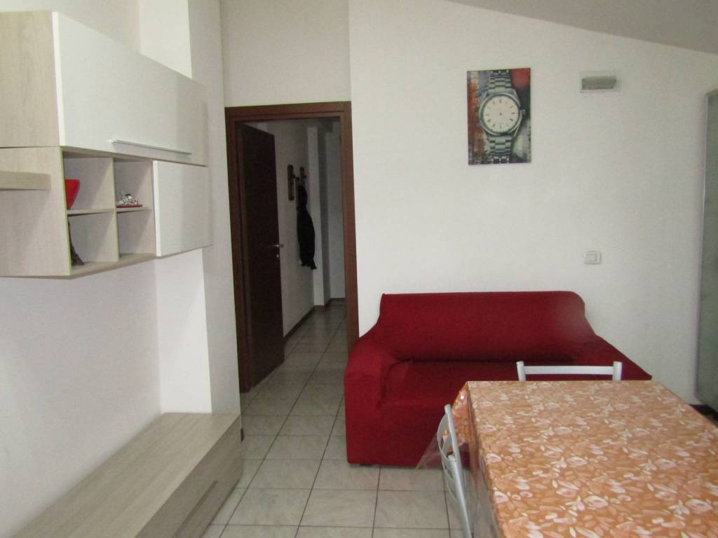 appartamento in affitto a Solaro