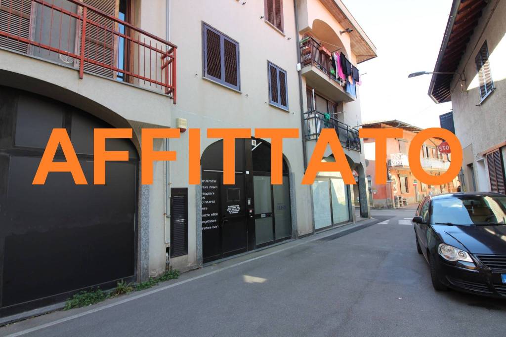 appartamento in affitto a Trezzano Rosa