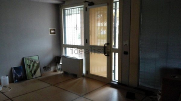 ufficio in affitto a Trezzano Rosa