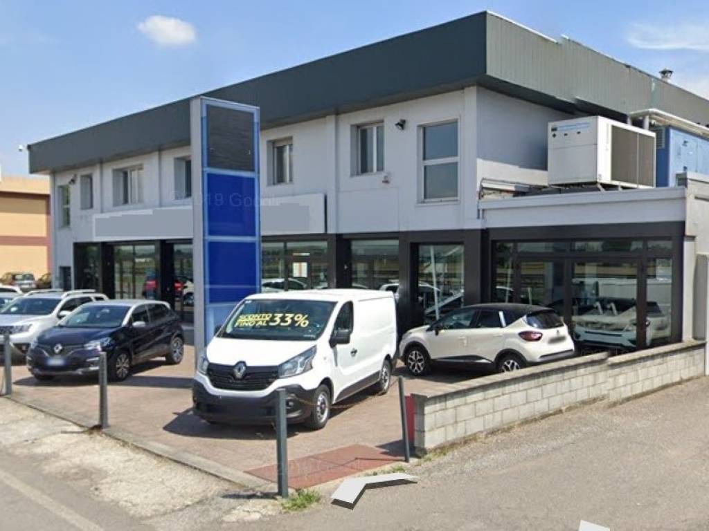 negozio in affitto a Trezzano sul Naviglio