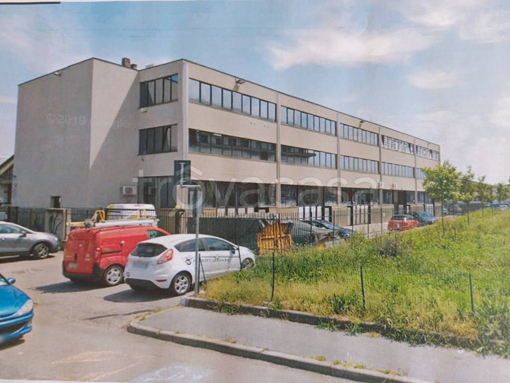 ufficio in affitto a Trezzano sul Naviglio