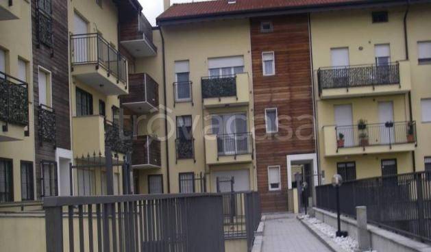 appartamento in affitto a Trezzano sul Naviglio