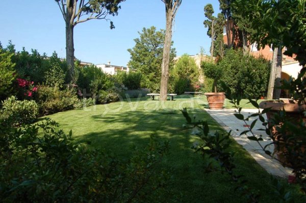 casa indipendente in affitto a Trezzano sul Naviglio