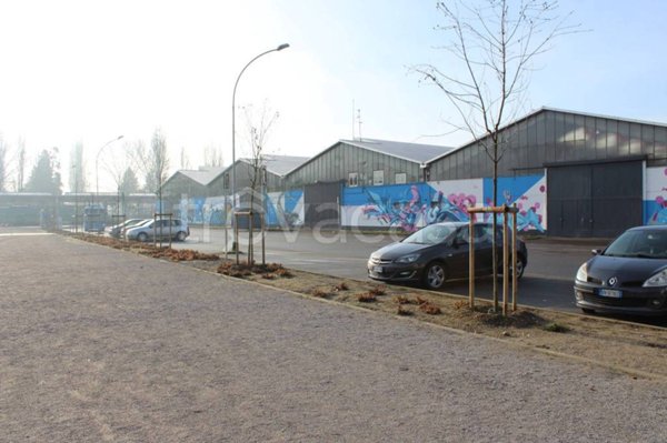 ufficio in affitto a Trezzano sul Naviglio