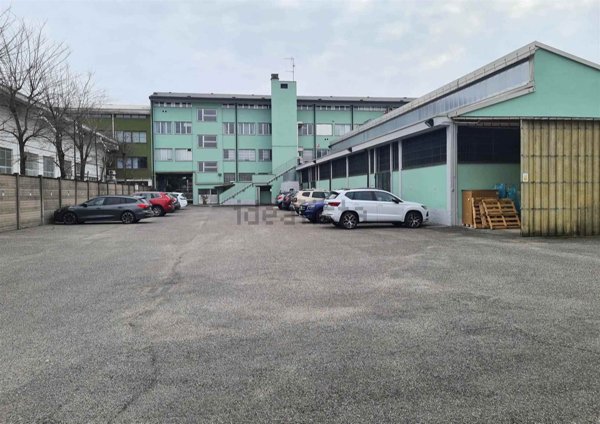 ufficio in affitto a Trezzano sul Naviglio