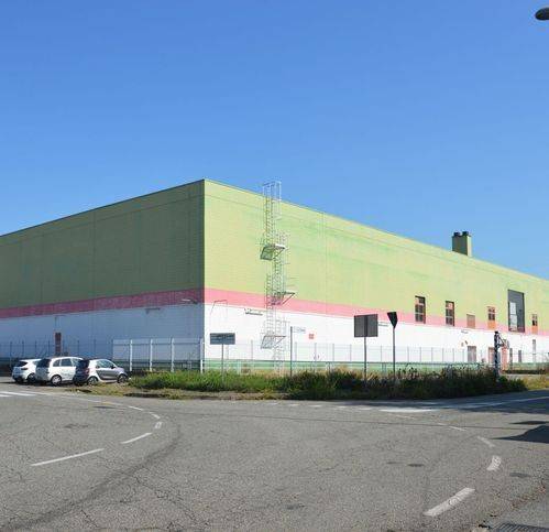 locale commerciale in affitto a Trezzano sul Naviglio