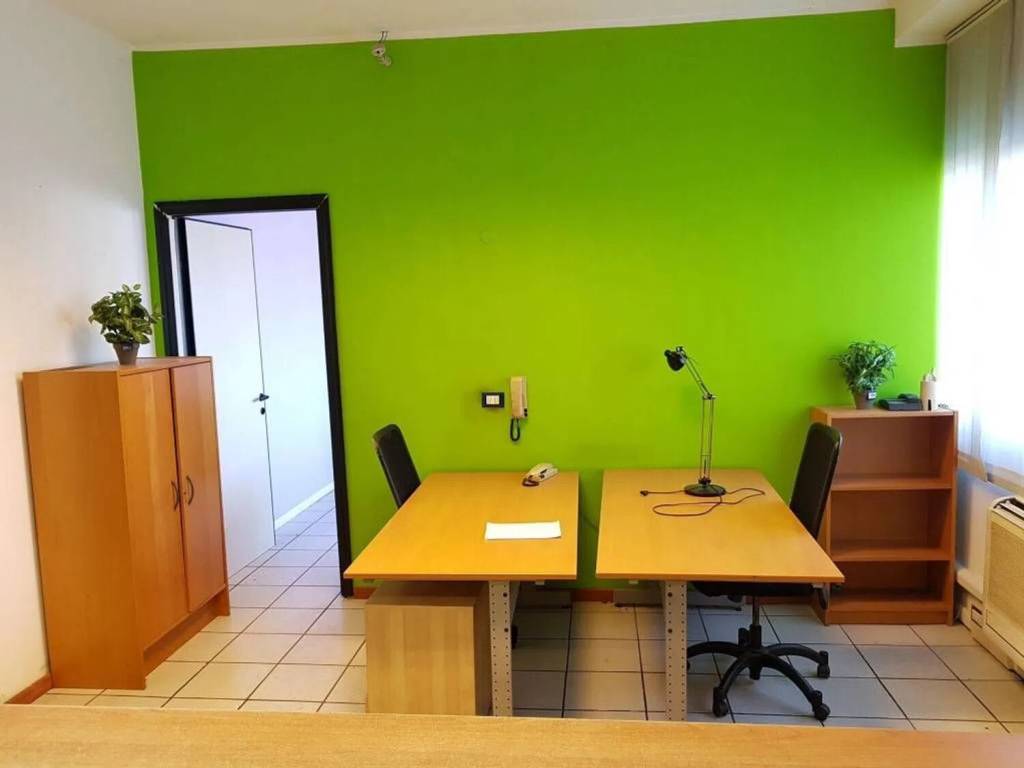 ufficio in affitto a Trezzano sul Naviglio