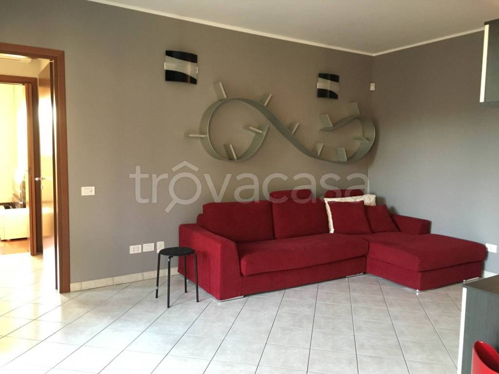 appartamento in affitto a Trezzano sul Naviglio