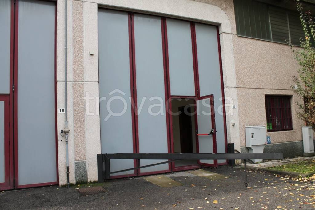 appartamento in affitto a Trezzano sul Naviglio