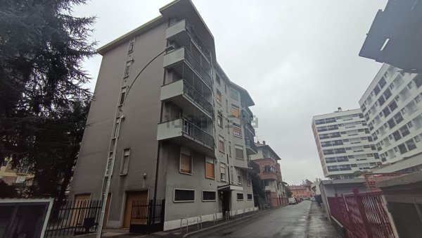 appartamento in affitto a Trezzano sul Naviglio