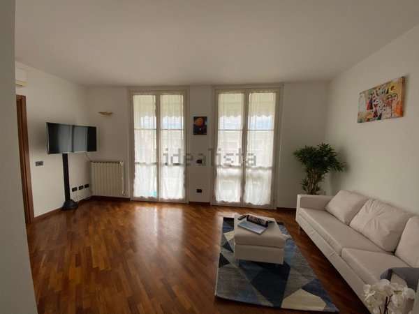 appartamento in affitto a Trezzano sul Naviglio