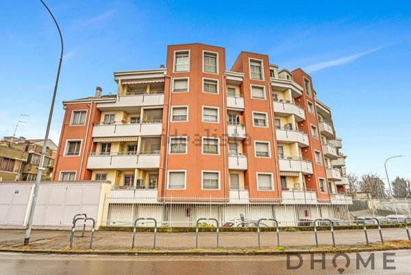 appartamento in affitto a Trezzano sul Naviglio