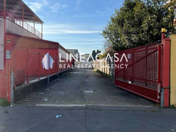 locale commerciale in affitto a Trezzano sul Naviglio