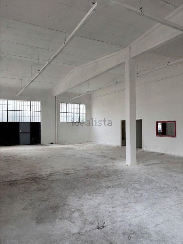 capannone in affitto a Trezzano sul Naviglio