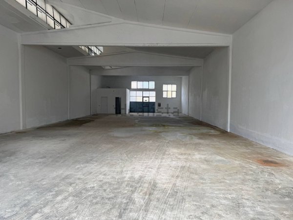 capannone in affitto a Trezzano sul Naviglio