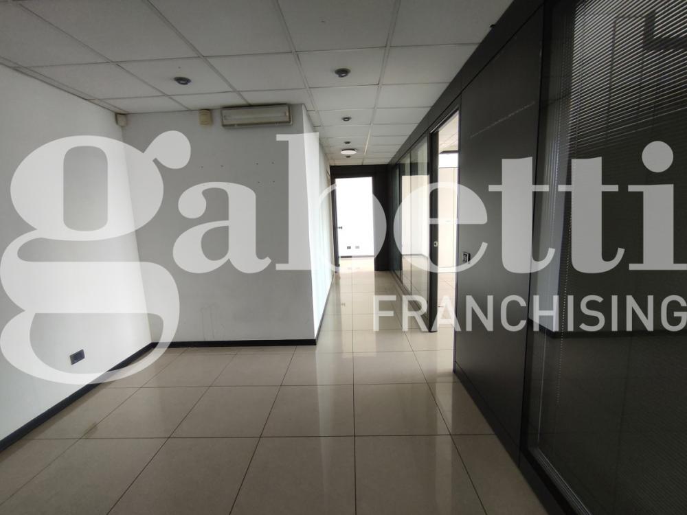 ufficio in affitto a Trezzano sul Naviglio