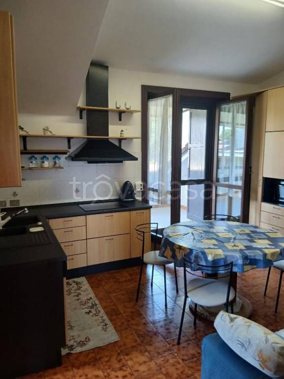 appartamento in affitto a Trezzano sul Naviglio