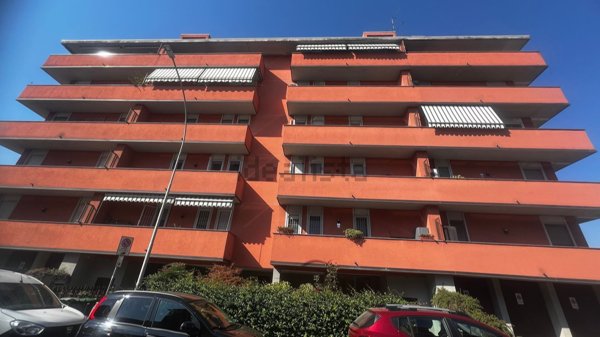 appartamento in affitto a Trezzano sul Naviglio