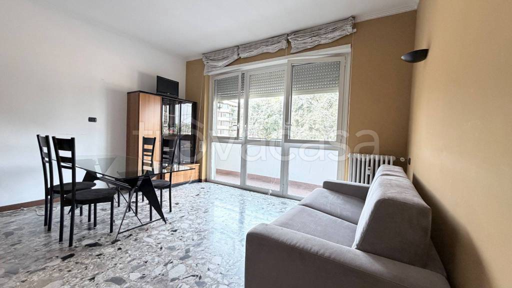 appartamento in affitto a Trezzano sul Naviglio