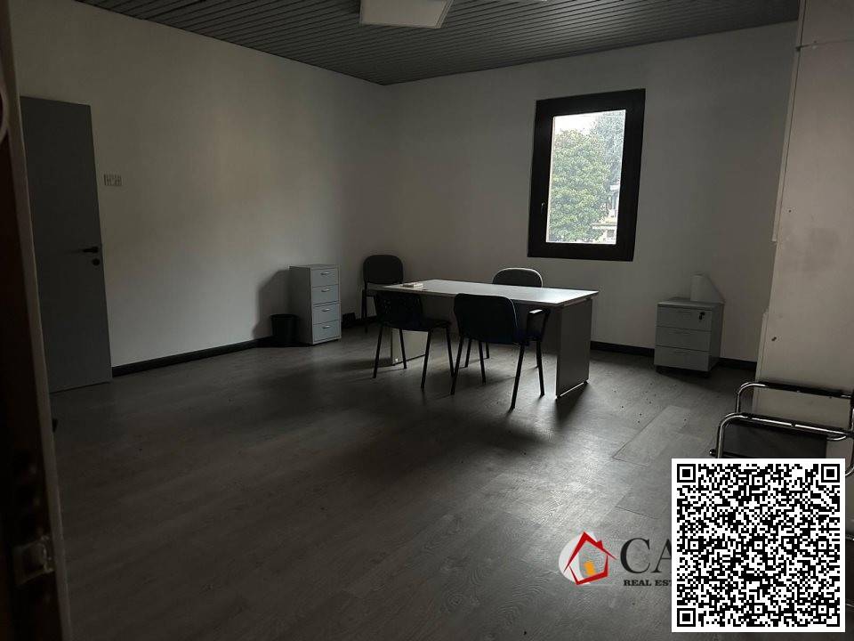 ufficio in affitto a Trezzo sull'Adda in zona Concesa