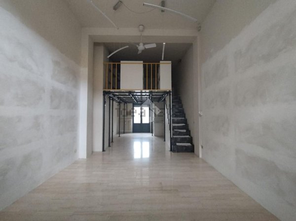 negozio in affitto a Trezzo sull'Adda