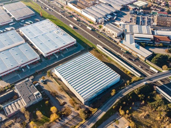 locale commerciale in affitto a Trezzo sull'Adda