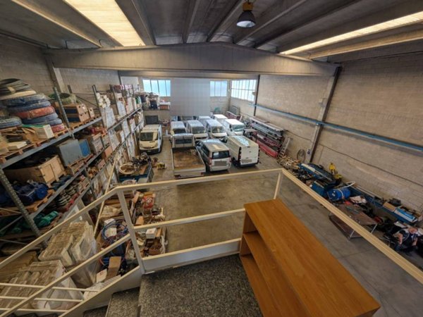 locale commerciale in affitto a Trezzo sull'Adda