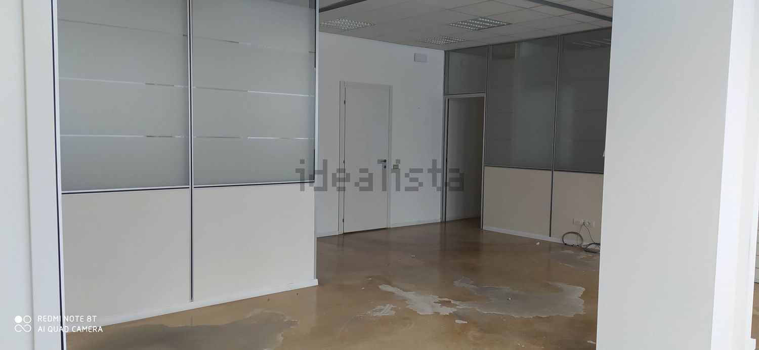 ufficio in affitto a Trezzo sull'Adda