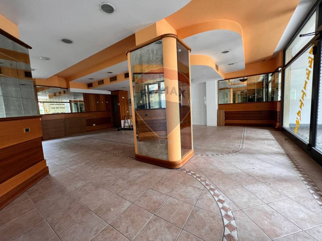 ufficio in affitto a Trezzo sull'Adda