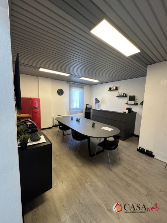 ufficio in affitto a Trezzo sull'Adda in zona Concesa