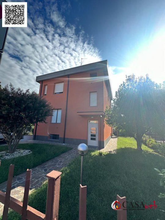 appartamento in affitto a Trezzo sull'Adda in zona Concesa