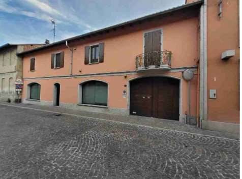 negozio in affitto a Turbigo