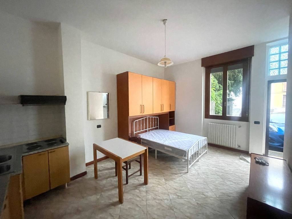 appartamento in affitto a Vanzago in zona Mantegazza