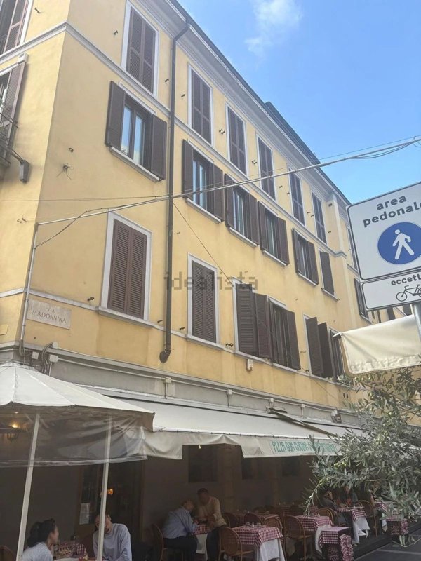 appartamento in affitto a Vanzago in zona Mantegazza