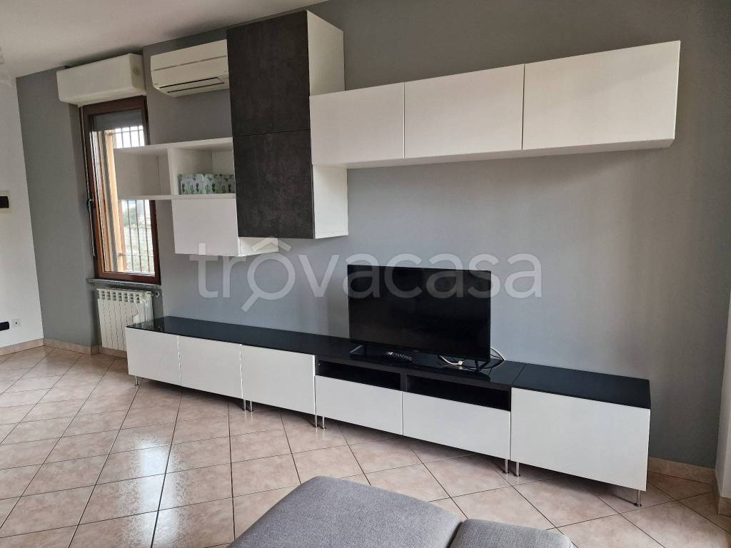 appartamento in affitto a Vignate